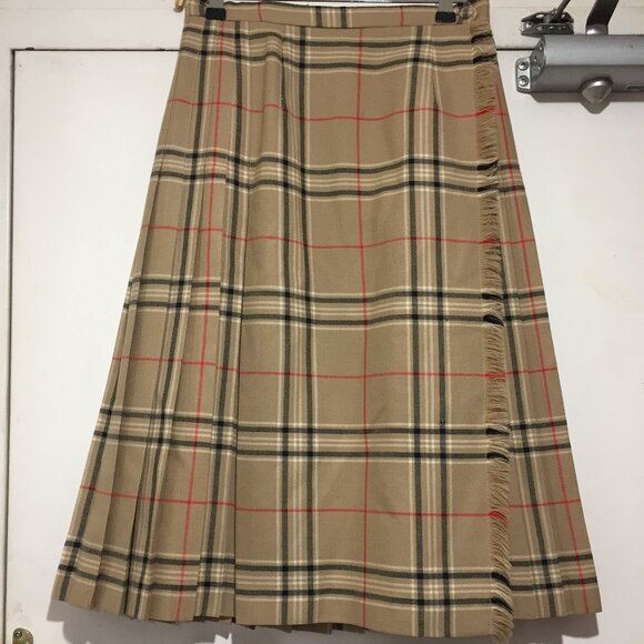 VINTAGE HIGHLAND QUEEN PLAID PLEATED KILT SKIRT SIZE 14 - Picture 3 of 7